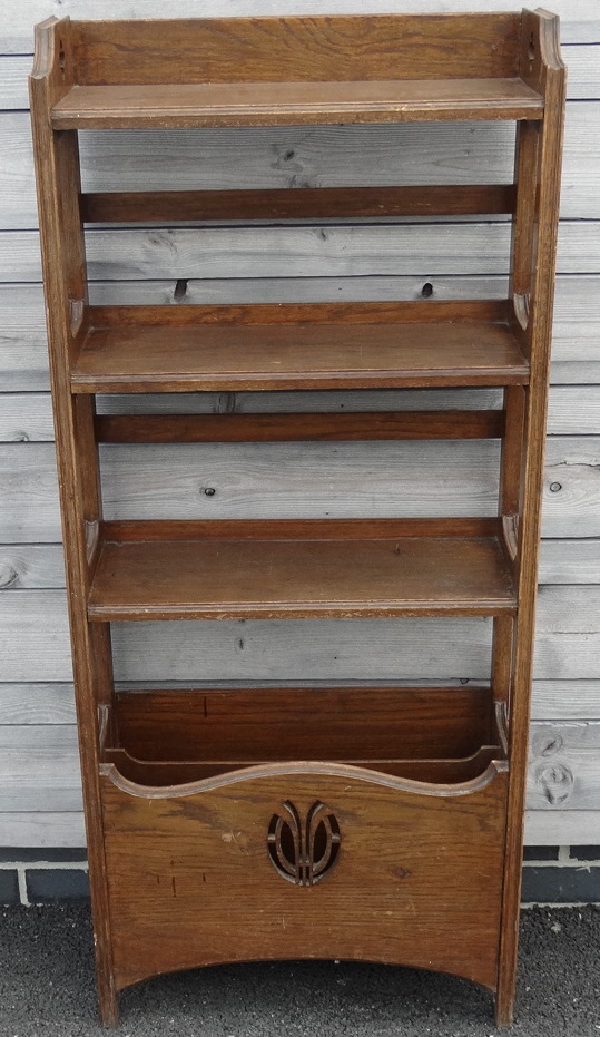 OAK BOOKSHELVES