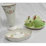 WEDGWOOD MIRABELLA PINDISH & TRELLIS ROSE VASE & CARLTON WARE 3 PCE TABLE CRUET