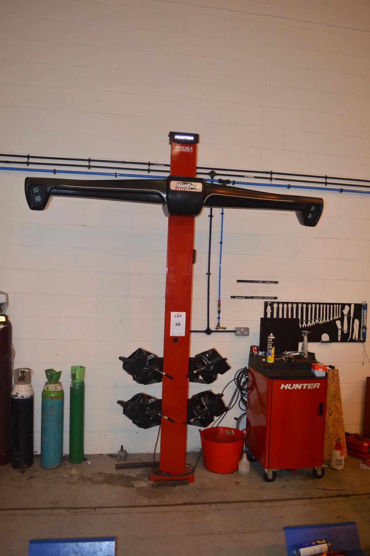 Hunter Hawk Eye Elite - FC 4 Wheel Laser Alignment System. Serial No: JXB1129 Year 2014 with