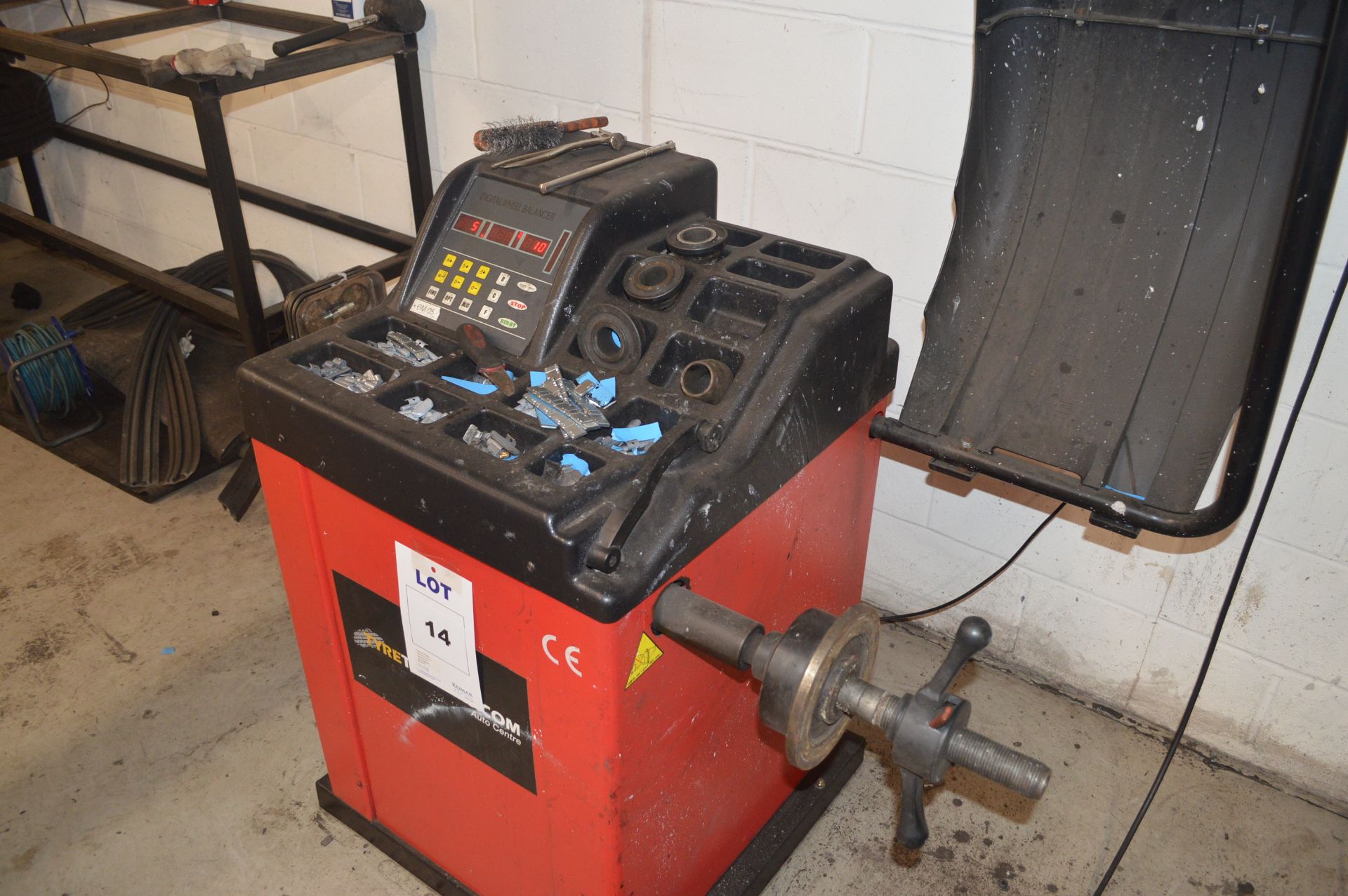 Super Spin Digital Automatic Motorised Wheel Balancer, Single Phase 230V (Located In Minworth, - Image 3 of 7