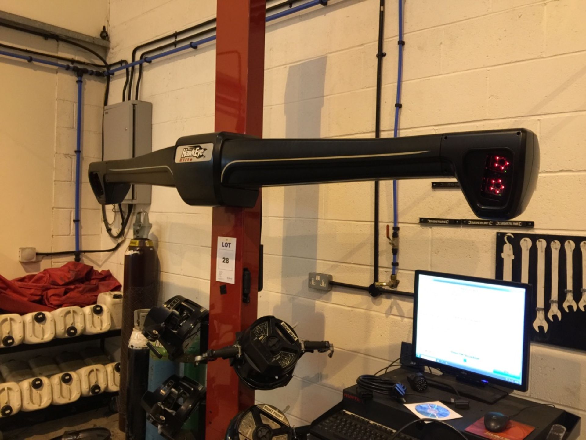 Hunter Hawk Eye Elite - FC 4 Wheel Laser Alignment System. Serial No: JXB1129 Year 2014 with - Image 30 of 44