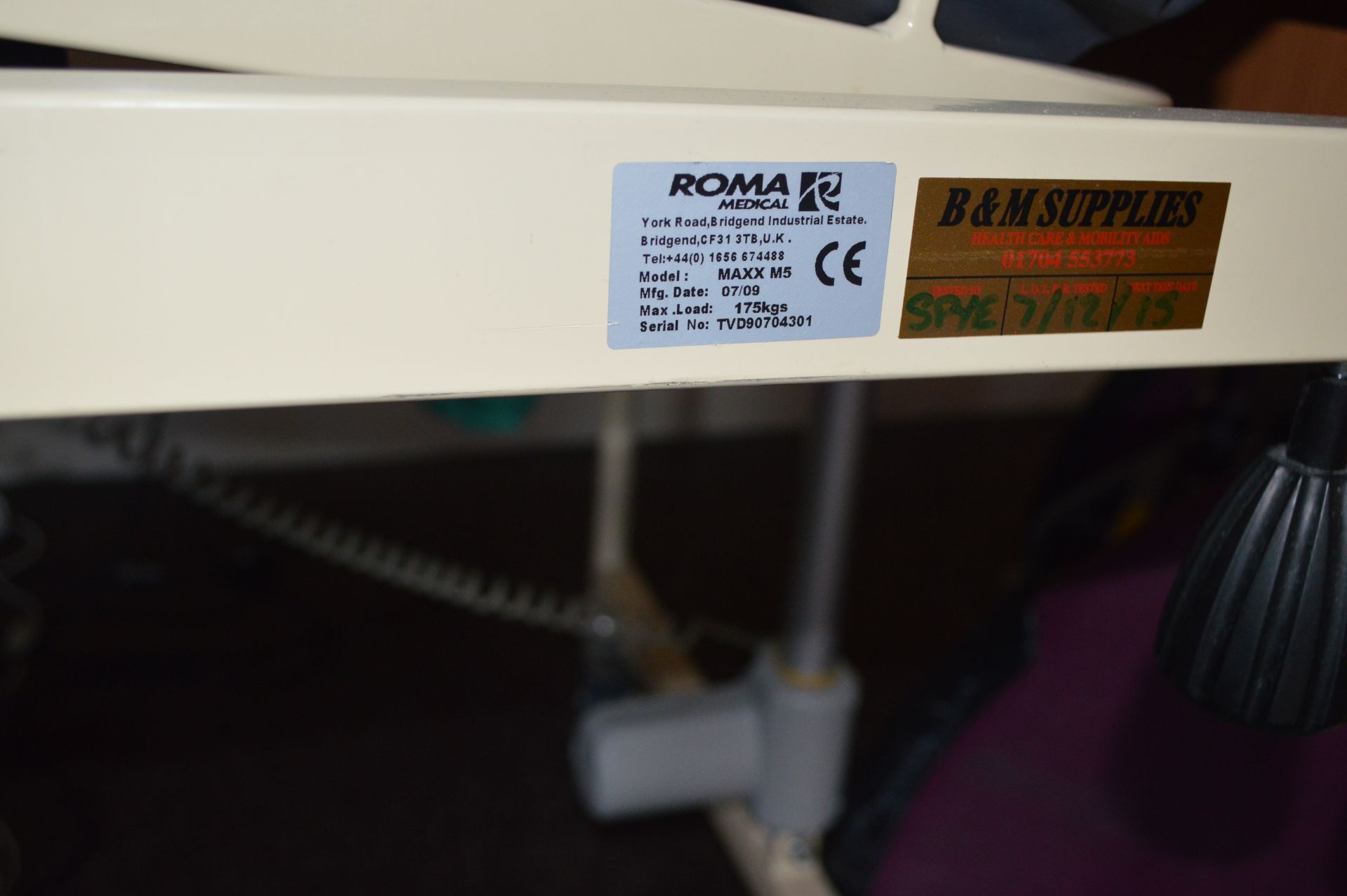 Roma Medical Model MAXX M5, Homecare Electric Adjustable bed, Max Lod 175Kg, (07/09) - Image 3 of 11
