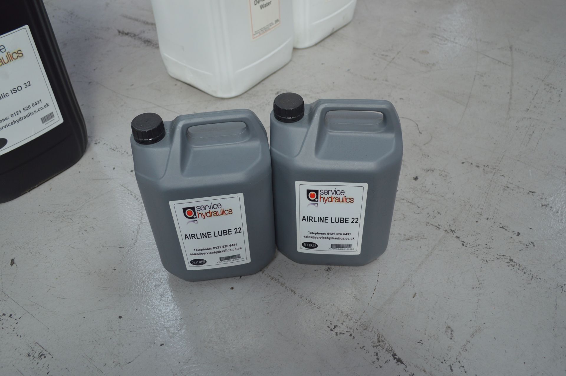 2: 20L Biodegradeable Hydraulic 32 Fluid 1: 20L Hydraulic IOS 32 Fluid 1: 20L Sidex 68 Fluid 1: - Image 3 of 5