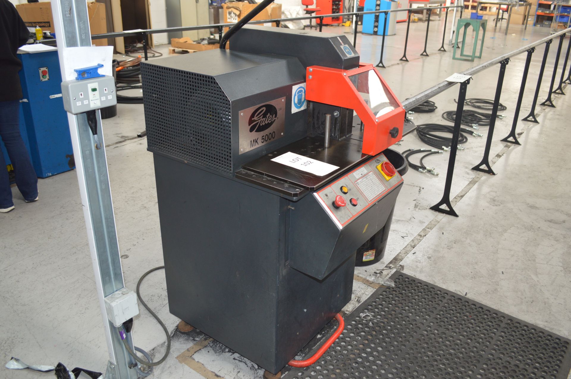 Gates MK 5000 Cutting Machine Serial No: 0103970094 (Please Note: Items Located in Oldbury,