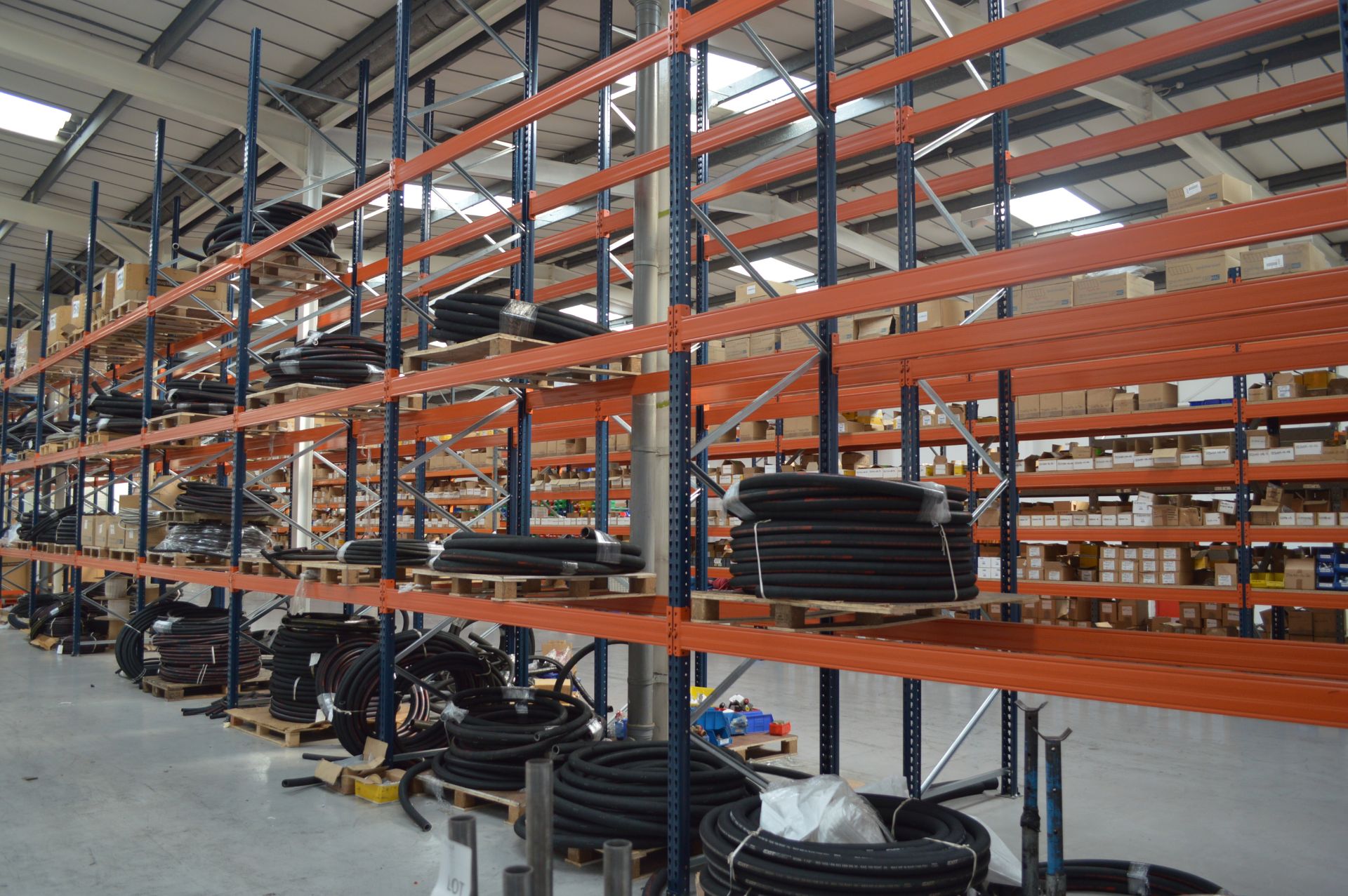 8: Bays Mecalux Boltless Pallet Racking to include 8: 6mtr Uprights 40: 2.7m Beams (contents not - Image 2 of 4