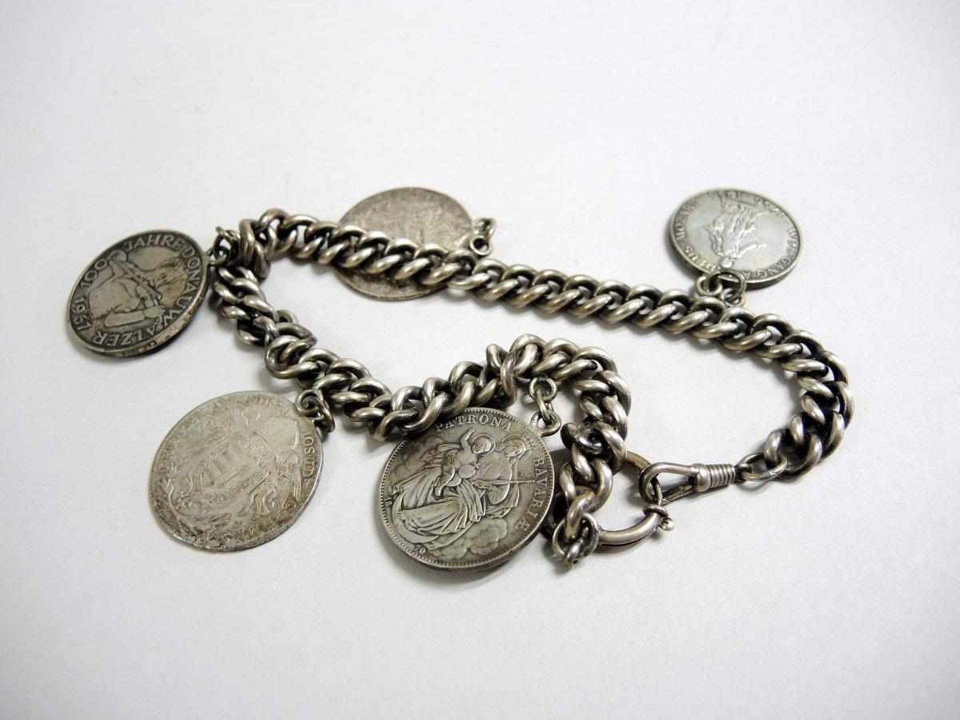 Charivari Silber 5 Münzen: Ludwig II., S. Maria Mater 2x , Donauwalzer, 25 Schilling. L ca. 37cm