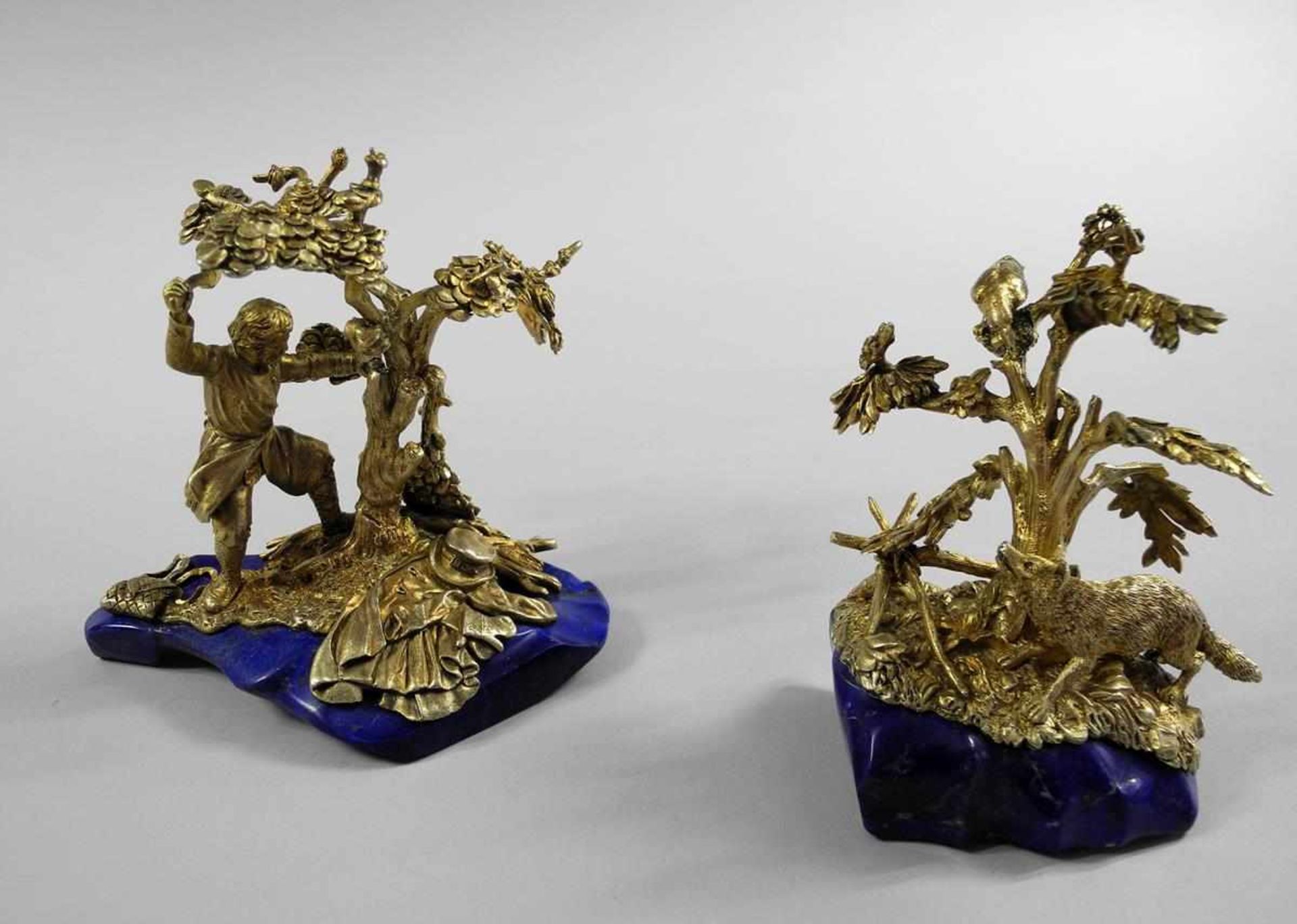 2 Außergewöhnliche Figuren auf Lapislazuli-Sockeln Figuren Silber 84 zolotniki, vergoldet, sehr fein