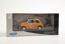 Modellauto Fiat Nuova 500 1957 Hersteller Welly, Modell-Nr. 34800. Ockerfarben lackiert, schwarzes