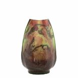 E. Gallé, Nancy, Vase Grünes Glas mit partieller rötlich-brauner Einschmelzung und bräunlichem
