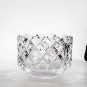 Konfektschale, Orrefors Schweden Farbloses Kristallglas mit breiten eingeschliffenen Rauten,