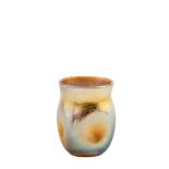 Louis Comfort Tiffany, New York, Miniaturvase Goldfarbenes Favrile-Glas mit gold-silbrig-violettem