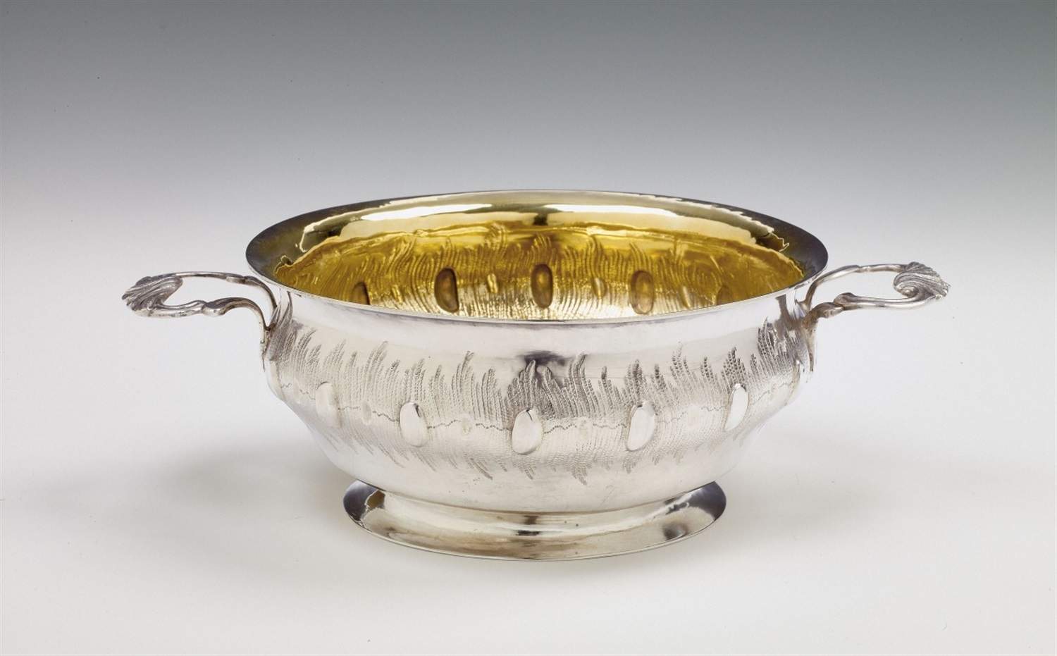 A Berlin partially gilt silver dish. Marks of Christoph Conrad Meyer, ca. 1760. W 23; D 16; H 7.3