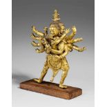 Chakrasamvara in yab-yum. Feuervergoldete Bronze. Tibet. Wohl 19. Jh. Vierköpfig, zwölfarmig, in