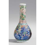 Große wucai-Flaschenvase. Shunzhi-Periode (1643-1661) Langhalsflasche, dekoriert in den Farben
