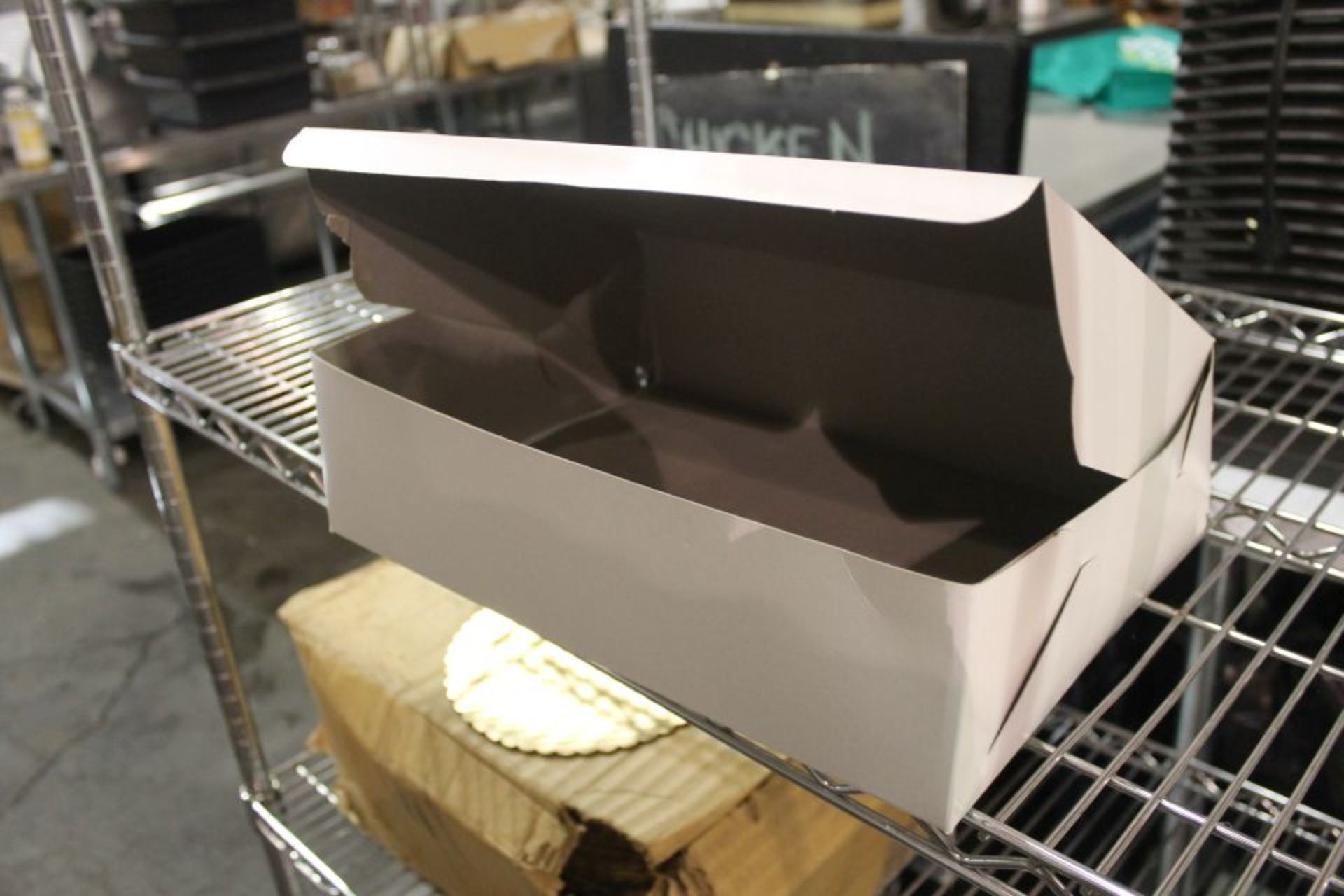 White Bakery Boxes - 1 Bundle - Image 2 of 2