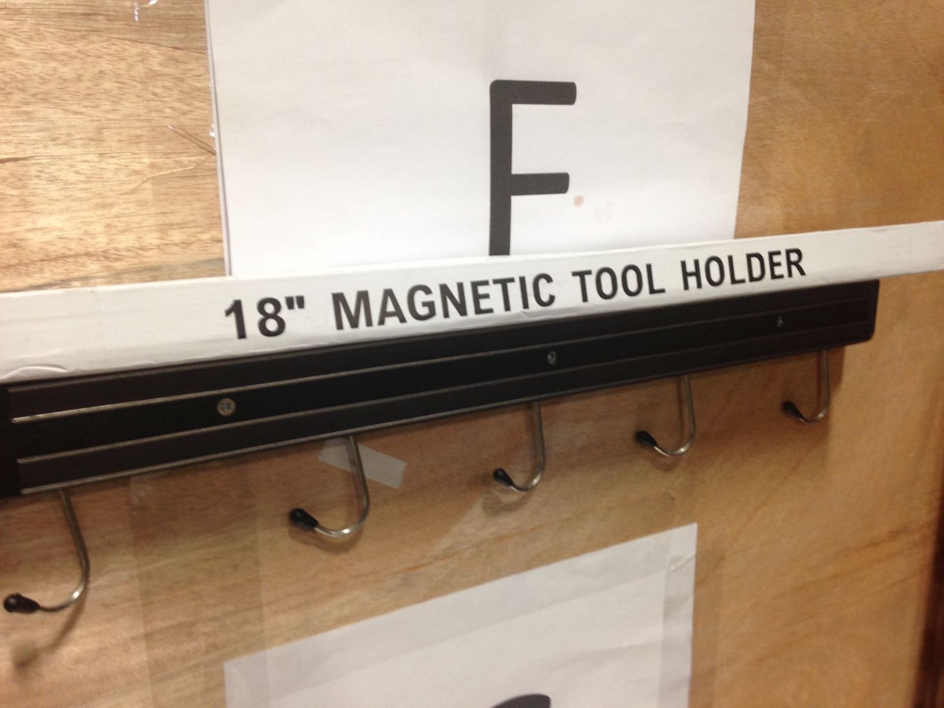 18" Magnetic Tool Holder