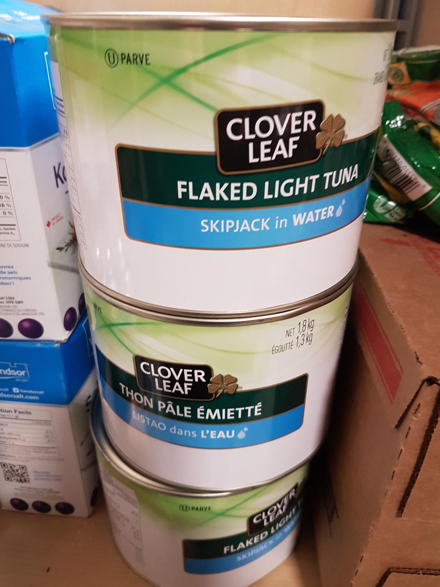 Clover Leaf Flaked Light Tuna - 6 x 1.8KG Cans - Dented