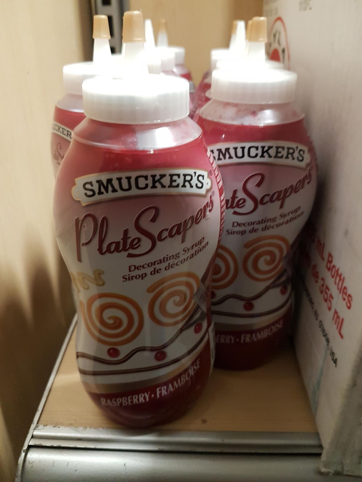 Smuckers Decorating Syrup - Raspberry - 9 x 420ML Bottles