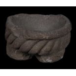 Sculpted stone stoup. 15th century. 19 x 31 x 30 cm.