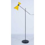 Lacquered metal adjustable standard lamp. From around 1960. Maximum height aproximately: 154 cm.