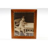 Jugendstil Bilderrahmen, Holz, mit Kinderfoto, 60x70 cm
