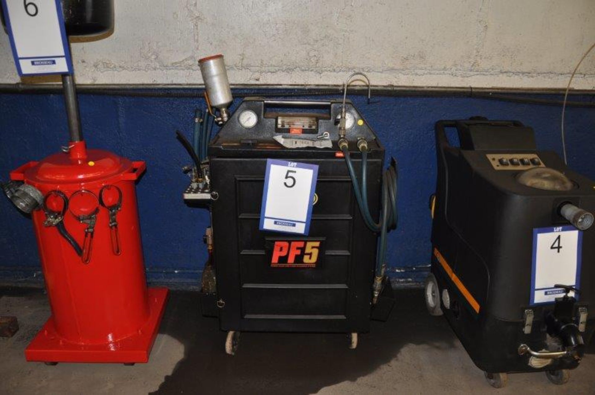 Power flush and fluid exchange system/Appareil de changement d'huile de boîte de vitesse BG PF5