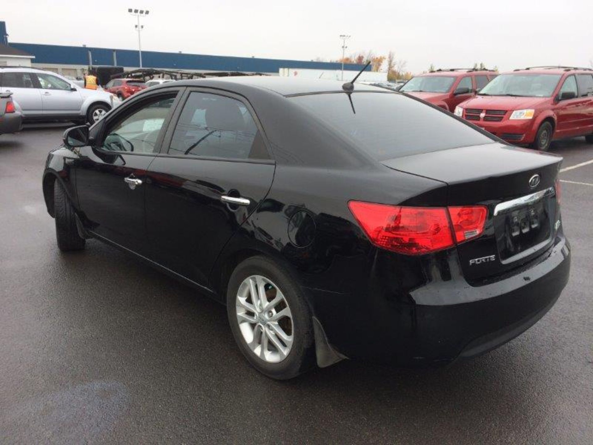 KIA FORTE (2012) 84883 km - Image 3 of 12