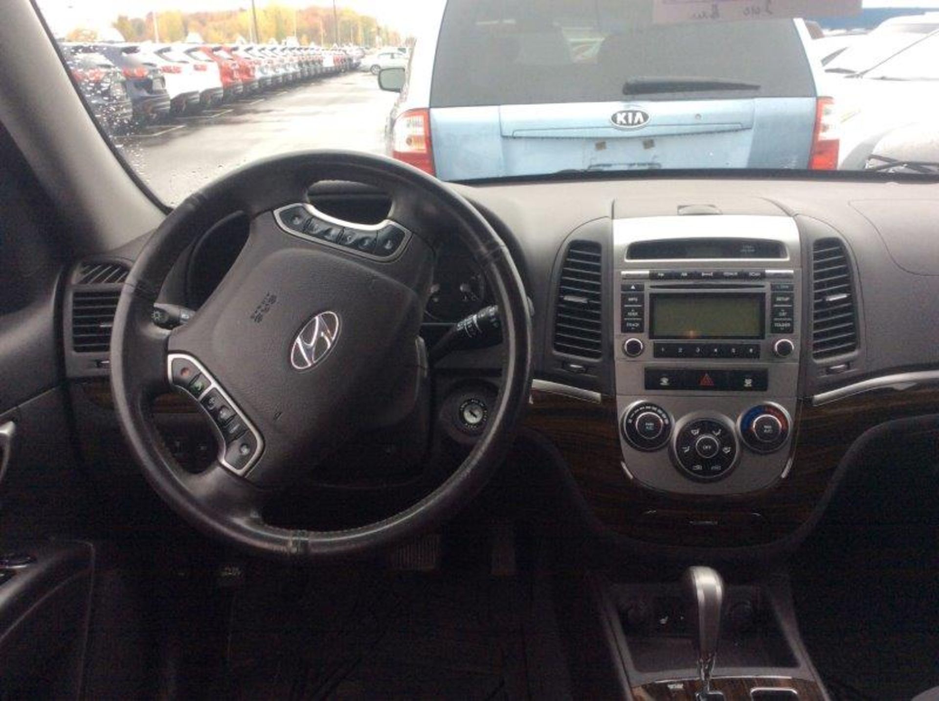 HYUNDAI SANTA FE (2010) 137192 km - Image 10 of 16