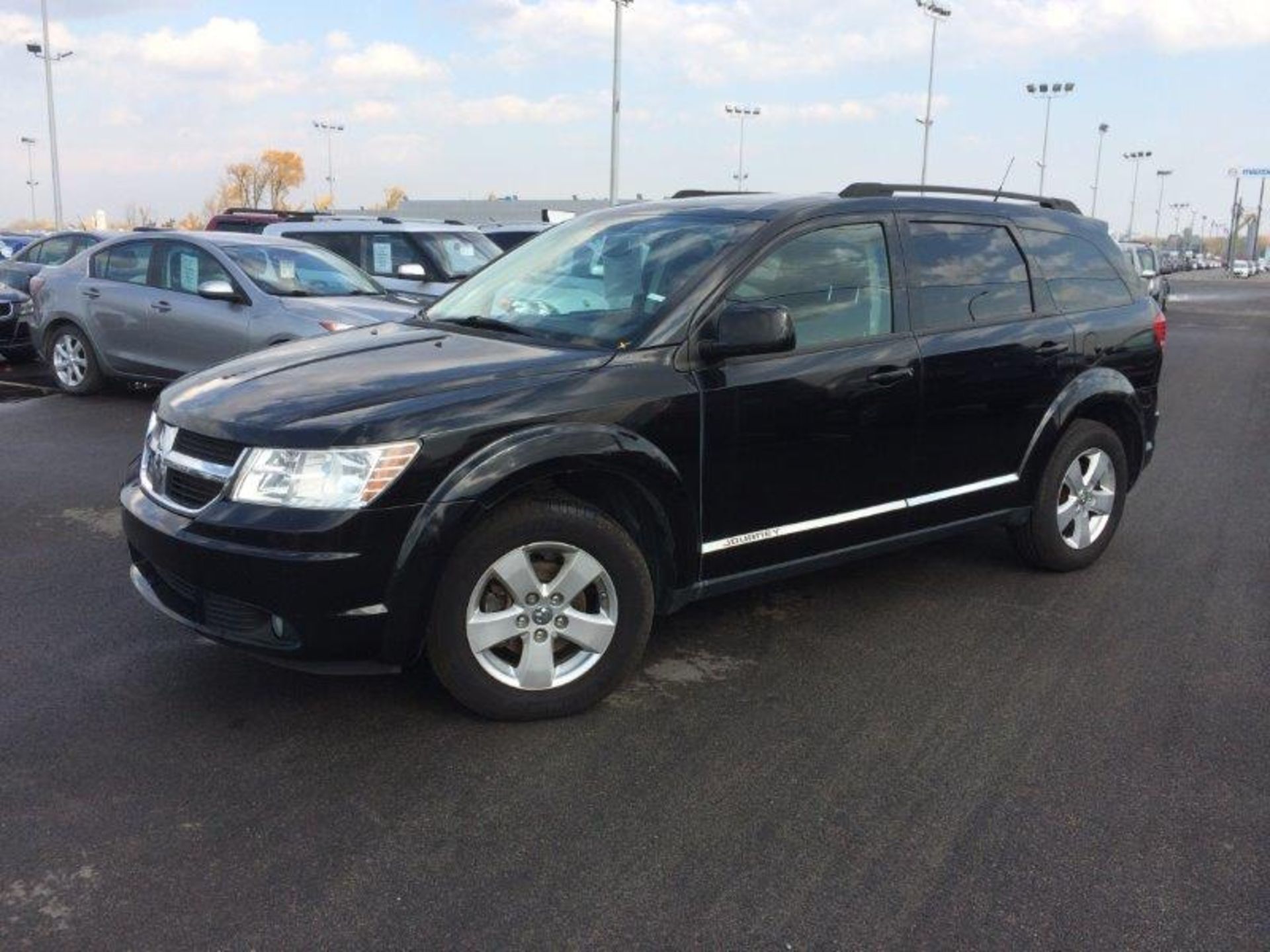 DODGE JOURNEY (2010) 141179 km