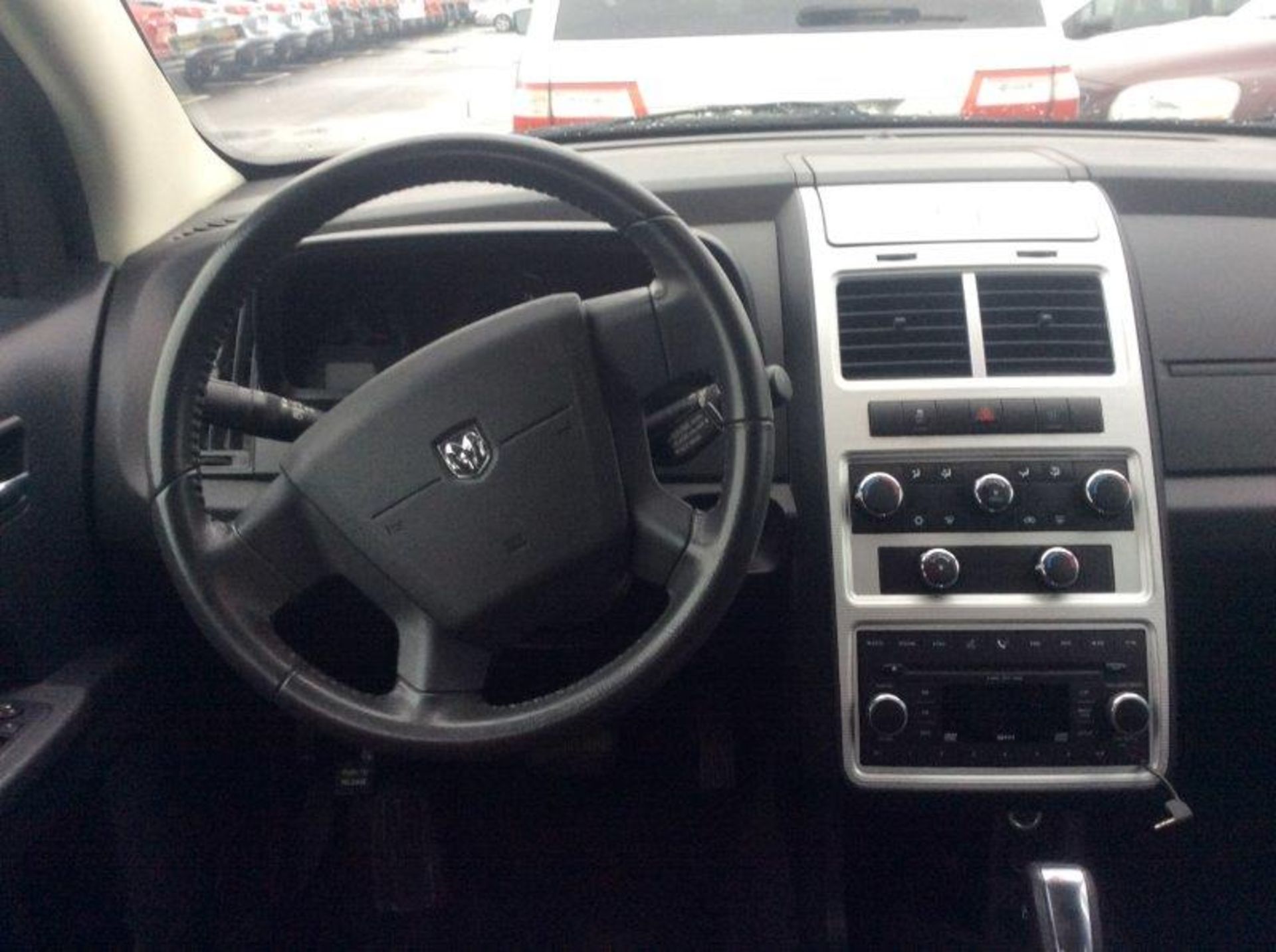 DODGE JOURNEY (2010) 141179 km - Image 11 of 12