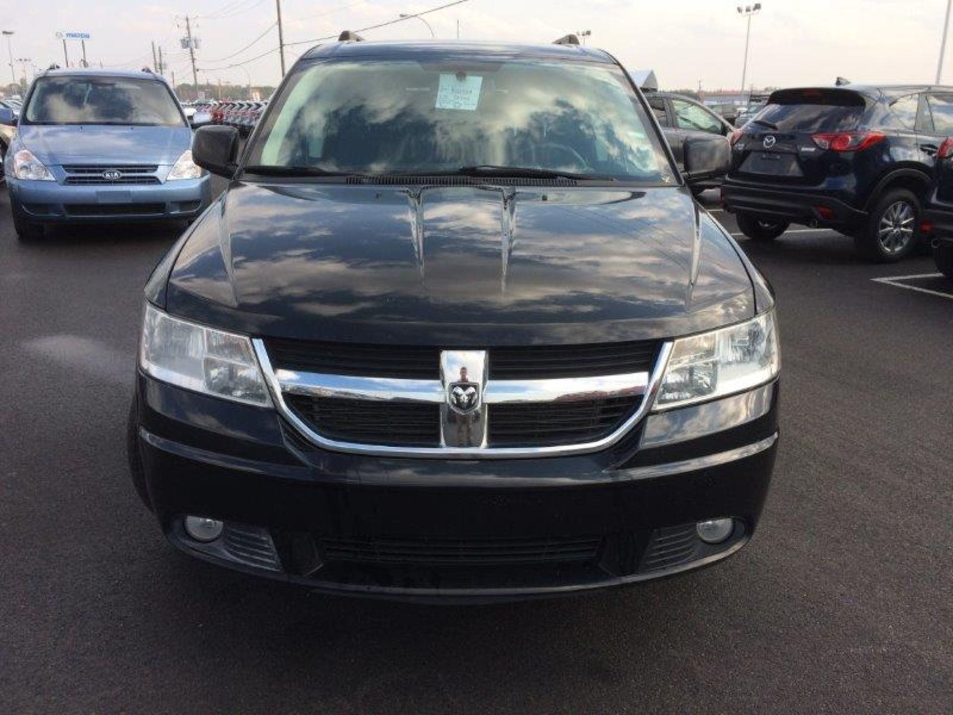 DODGE JOURNEY (2010) 141179 km - Image 7 of 12