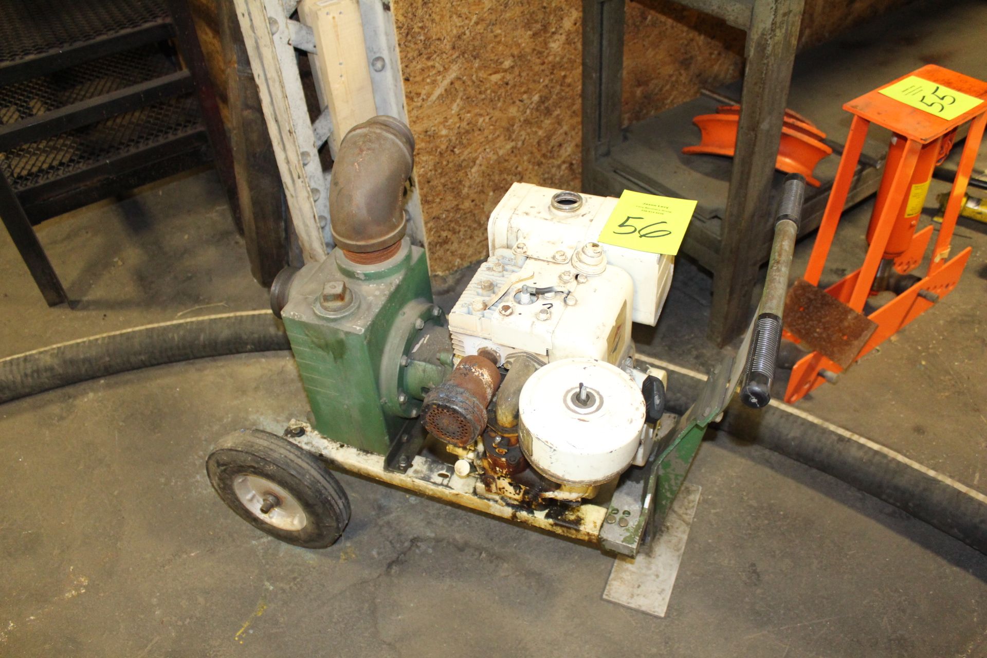 Teel, Model 3P582B, Self Priming Gas Powered Pump 3", Briggs & Stratton 8-Hp Engine, Hose w/ - Image 2 of 4