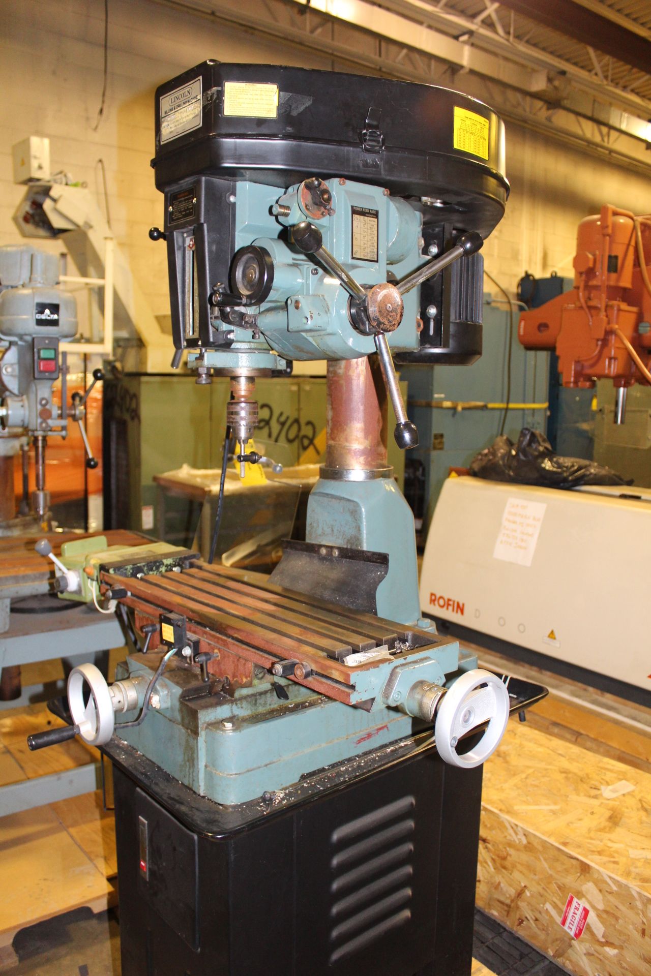 Lincoln, Model RF-30B, Bench Type Milling & Drilling Machine 8-1/4" x 28-3/4" T-Slotted Table w/