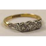 18ct and Platinum 3 stone Diamond Ring size M weight 2.6 grams