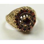 9ct Gold Garnet set Ring size I weight 2.8 grams