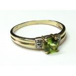 9ct Gold Peridot and Diamond Ring size V weight 2.4 grams