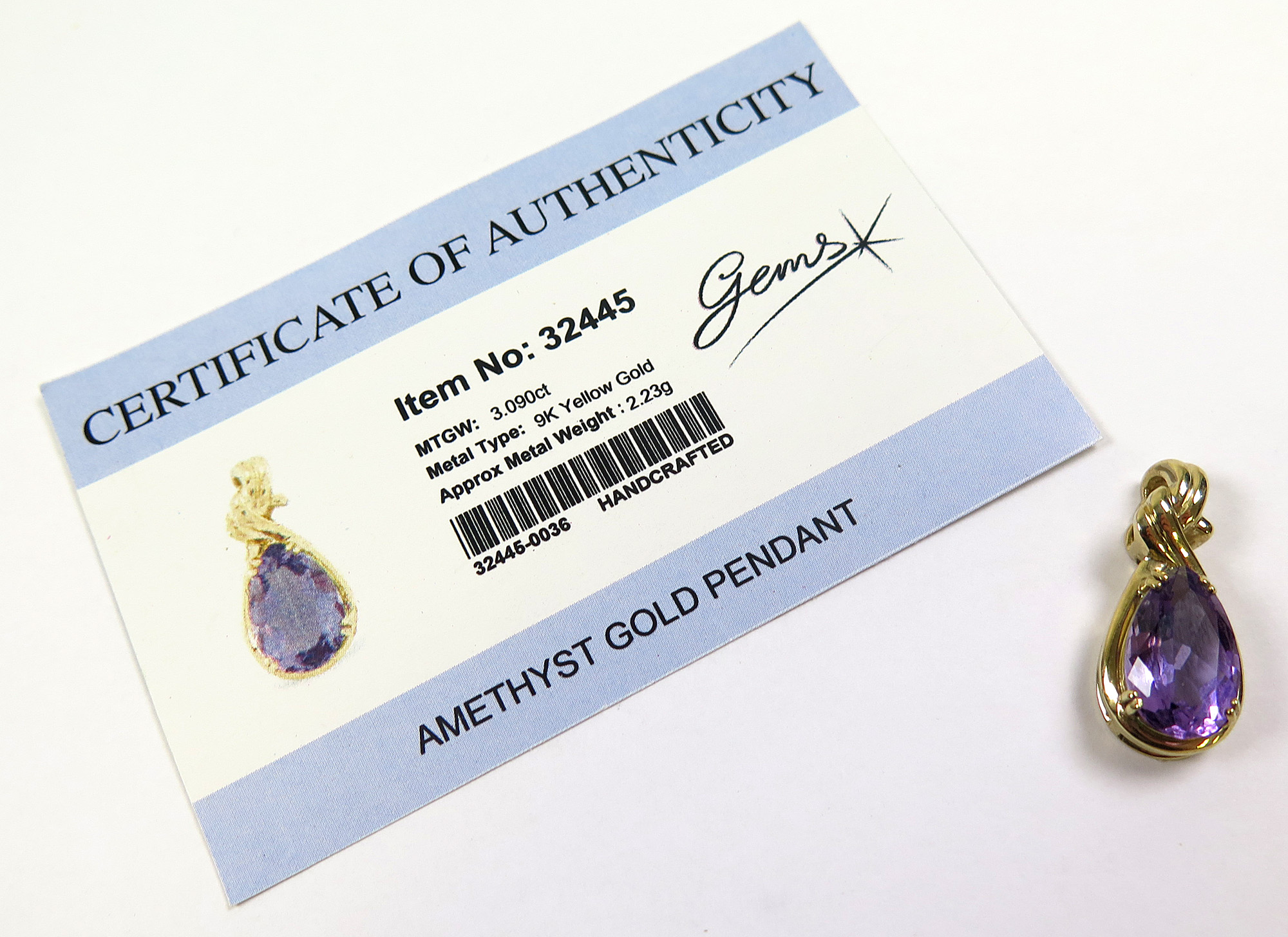 9ct Gold pear shaped Amethyst Pendant weight 2.9 grams