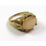 9ct Gold Ring set with Moonstone (4.15 ct weight) size S weight 7.3 grams