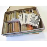 Box containing large quantity of mainly gum cards from various issuers (many A & BC football noted),