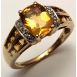 9ct Gold Citrine set Ring size Q weight 3.9 grams