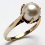 9ct Gold Pearl set Ring size N weight 3.3 grams