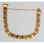 18ct Gold Fancy link Bracelet weight 8.1 grams