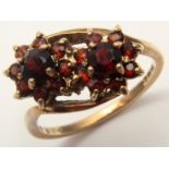 9ct Gold Garnet set Ring size M weight 2.6 grams