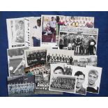 Football, interesting selection of trade cards, postcards etc, 1960's onwards inc. Sportapics