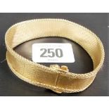 14ct gold thick mesh bracelet, weight 36.4g approx