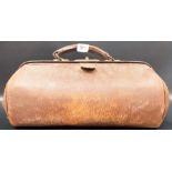 Vintage brown leather Gladstone style bag