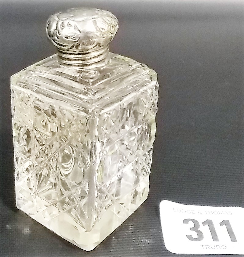 Small silver screw lid cut glass square section scent bottle, height 2.5'