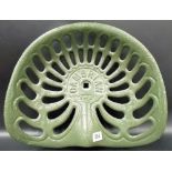 Cast iron tractor seat 'CAMBRIAN' No. 148