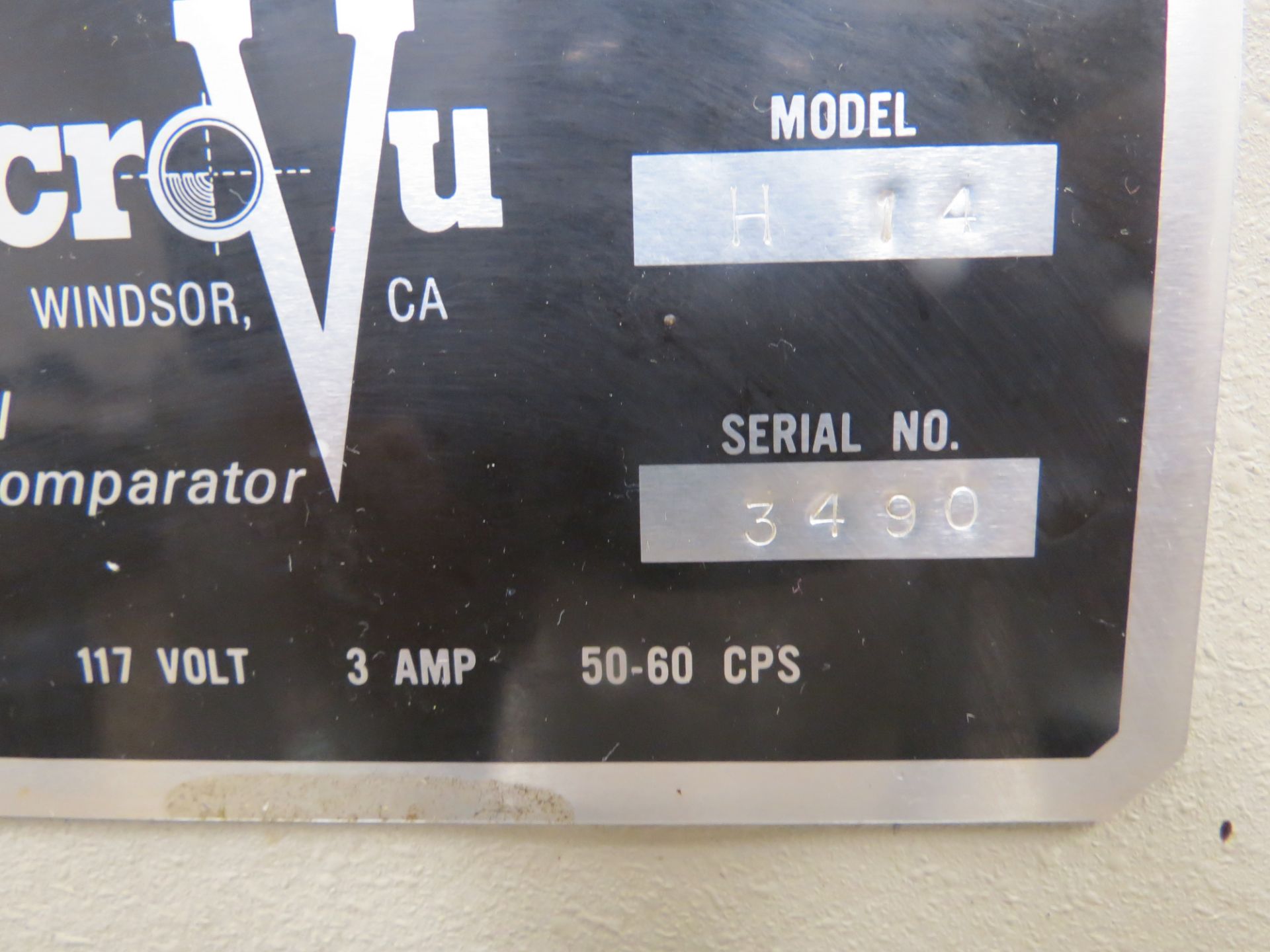 MicroVu Comparator Mdl # H-14, S/N # 3490 - Image 6 of 6