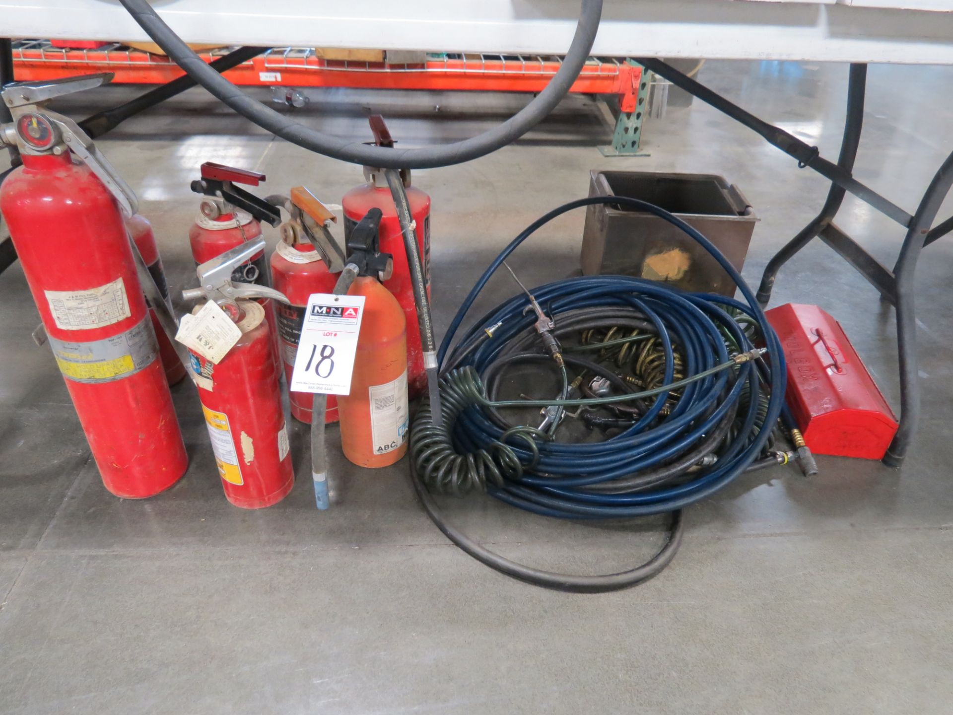 Fire extinguishers - Image 2 of 2